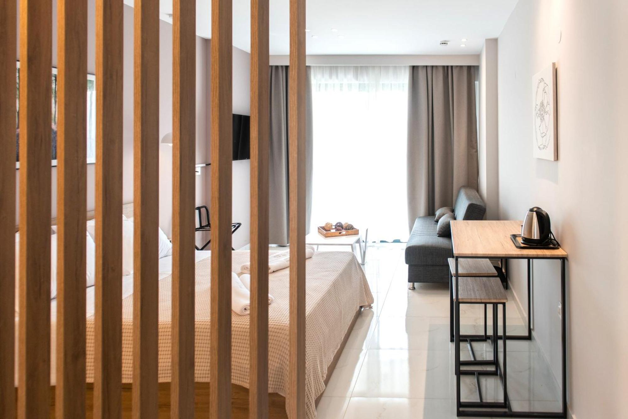 Апарт отель Sithonian Sunset Luxury - Nikiti Cozy Getaways Экстерьер фото